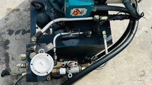 เหลือ 1 ชุด ชุดต้นกำลังปั้มน้ำมันไฮดรอลิค(PowerUnit) งานยุโรป รุ่นปั้มแรงดันสูง (Hipress) ขนาด 7.5 HP380Vเข้ามา 2 ชุด เหลือ 1 ชุด ชุดต้นกำลังปั้มน้ำมันไฮดรอลิค(PowerUnit) งานยุโรป รุ่นปั้มแรงดันสูง (Hipress) ขนาด 7.5 HP380Vเข้ามา 2 ชุด