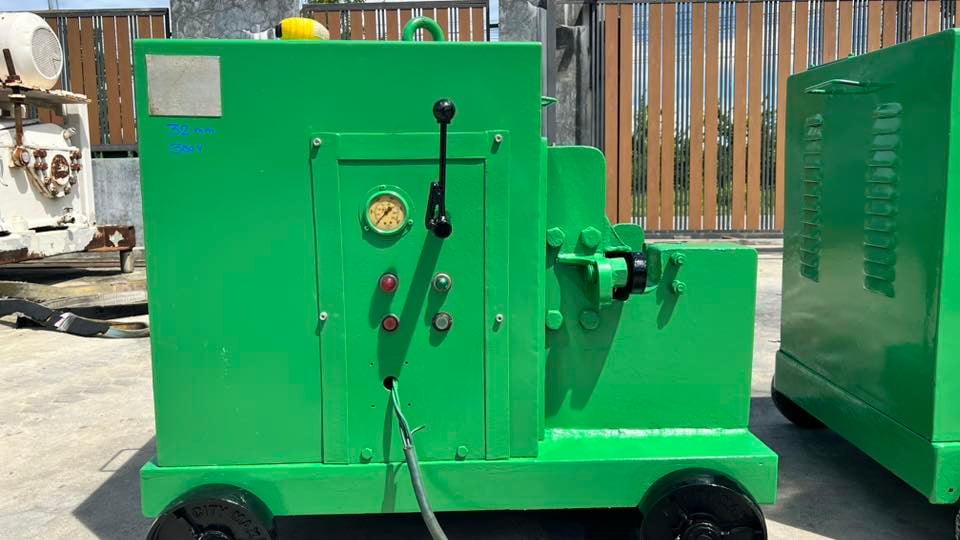 เครื่องตัดเหล็กงานก่อสร้าง Copco ระบบไฮดรอลิค ขนาด 32 mm380V เครื่องตัดเหล็กงานก่อสร้าง Copco ระบบไฮดรอลิค ขนาด 32 mm380V