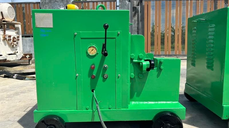 เครื่องตัดเหล็กงานก่อสร้าง Copco ระบบไฮดรอลิค ขนาด 32 mm380V เครื่องตัดเหล็กงานก่อสร้าง Copco ระบบไฮดรอลิค ขนาด 32 mm380V