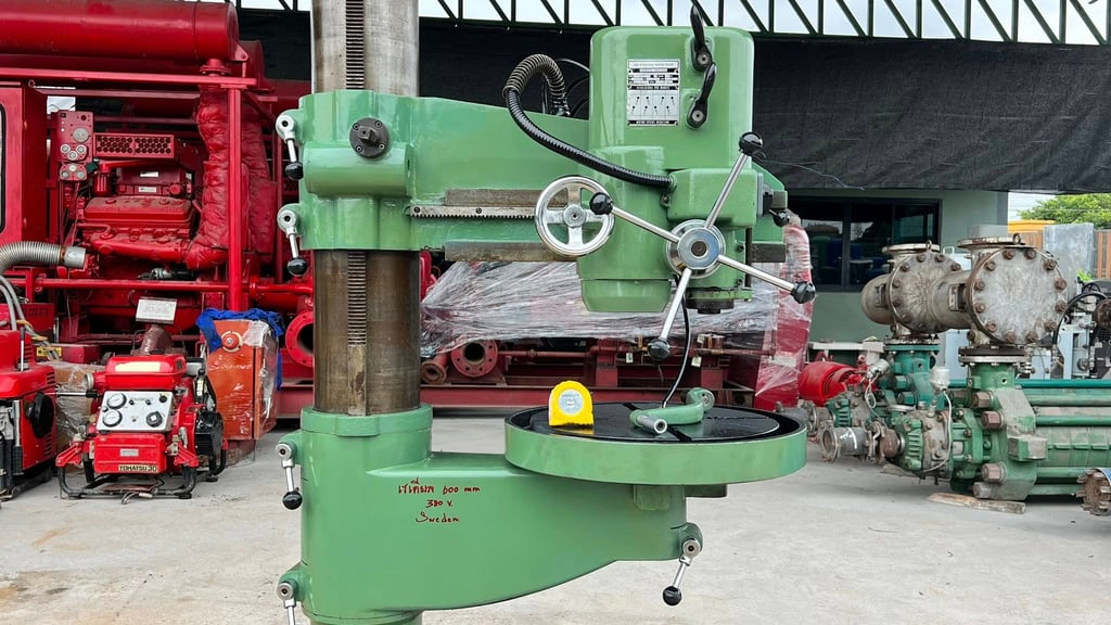 สว่านเรเดียลงานยุโรป AB ARBOGA SWEDEN แขน 600 mm 380V