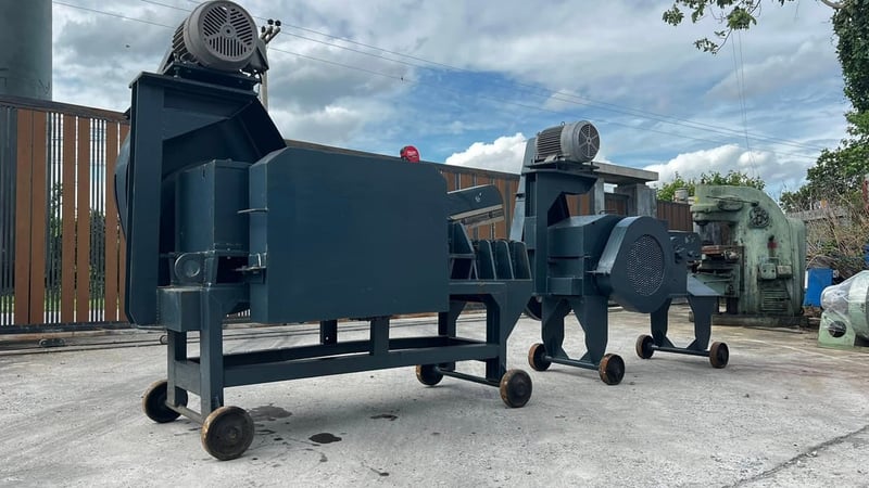 เหลือ 1 ตัว กรรไกรตัดงับเศษเหล็ก ตัดเศษเหล็กงานรีไซเคิล 380V เข้ามา 2 ตัว