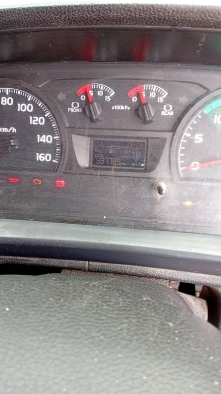 UD CWE 350 แรงม้า รถบรรทุก หัวลาก 10 ล้อ (ติดเฮี้ยบ) +หางพื้นเรียบ ปี 2022 (เจ้าของขายเอง)