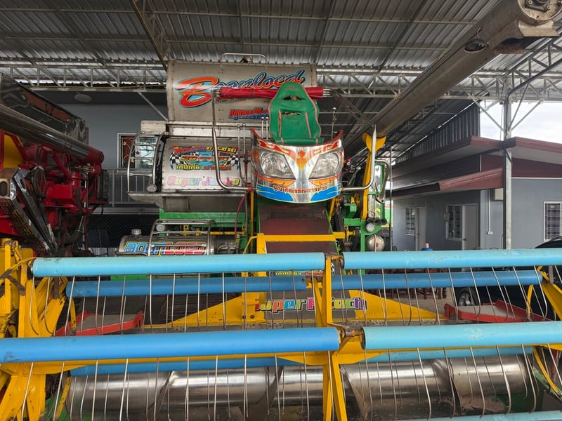 ขายรถเกี่ยวข้าวบุญเลิศการช่างปี 2025