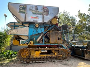 ขายรถเกี่ยวข้าวซันซันขนาดกลางรุ่นถุงทองแสน