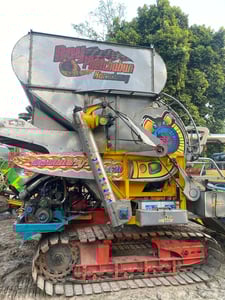 ขายรถเกี่ยวข้าวไทยเจริญปี 2018 ขายรถเกี่ยวข้าวไทยเจริญปี 2018