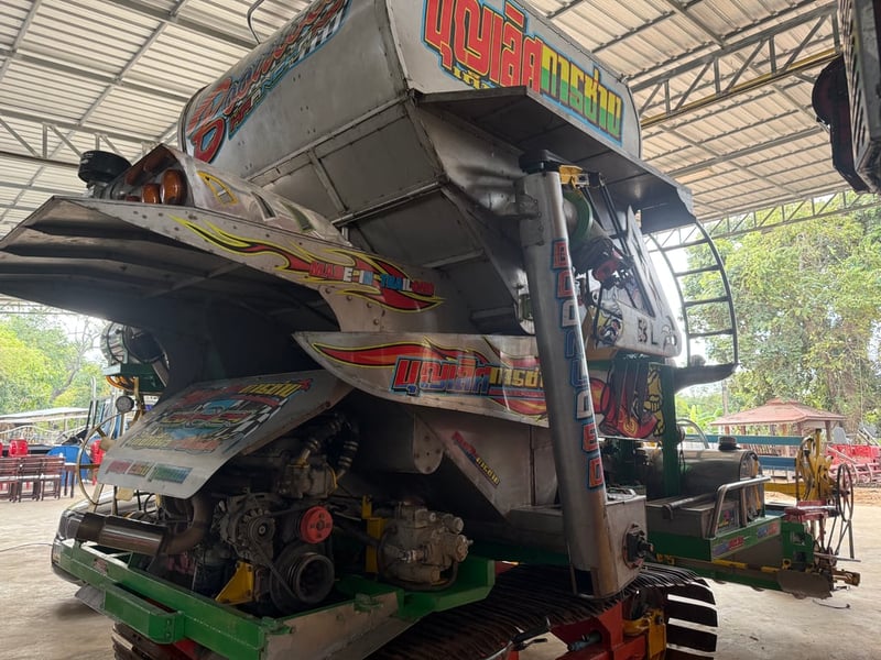 ขายรถเกี่ยวข้าวบุญเลิศการช่างปี 2025