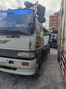 HINO FM3M 240แรงม้า รถบรรทุก หัวลาก 10ล้อ หัวลาก เฉพาะหัว ปี1993 เลขไมล์มากกว่า 800,000 กม. HINO FM3M 240แรงม้า รถบรรทุก หัวลาก 10ล้อ หัวลาก เฉพาะหัว ปี1993 เลขไมล์มากกว่า 800,000 กม.