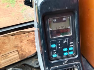 KOMATSU PC200-7 KOMATSU PC200-7