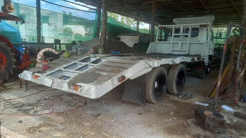 HINO FM17 2 เพลาสโลว์ดึง มีสะพาน HINO FM17 2 เพลาสโลว์ดึง มีสะพาน