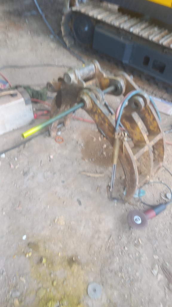 ให้หัวคีปพร้อมบุ้งกี๋