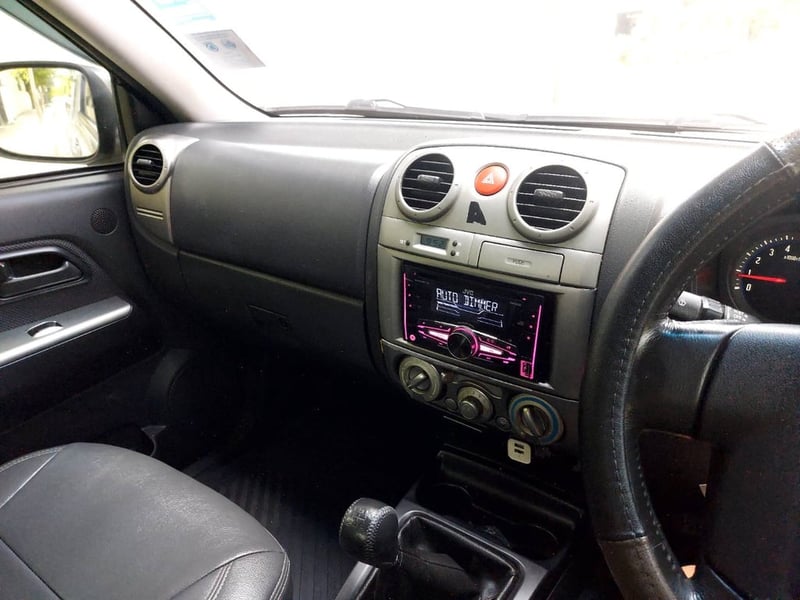 อีซูซุ สเปกแค็ป ดีเซล 2.5 slx  Hilander  รถบ้านสภาพสวย วิ่งน้อย