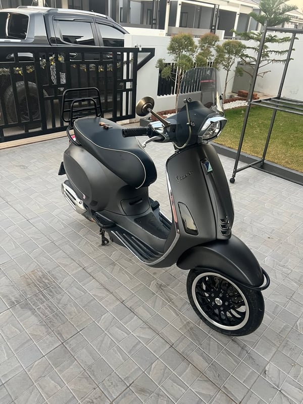 Vespa sprint 150