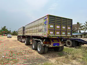 ขายครับ ทั้งแม่ทั้งลูก