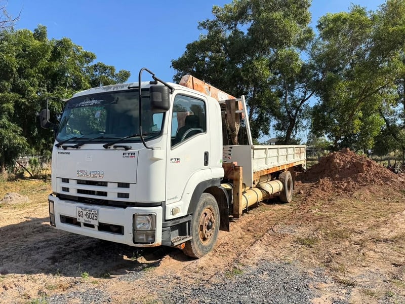 ขาย 800,000 บาท Isuzu FTR.220 แรง ปี 57 แก๊ส CNG โรงงาน วิ่ง 139,287 กม