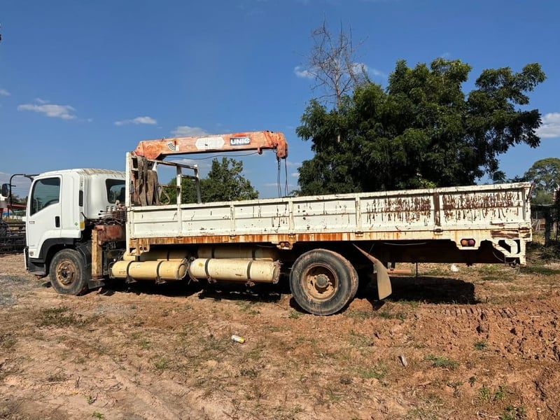 ขาย 800,000 บาท Isuzu FTR.220 แรง ปี 57 แก๊ส CNG โรงงาน วิ่ง 139,287 กม