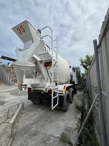 NISSAN UD CWM430M 230แรงม้า รถบรรทุก 10ล้อ โม่ผสมปูน ปี2000