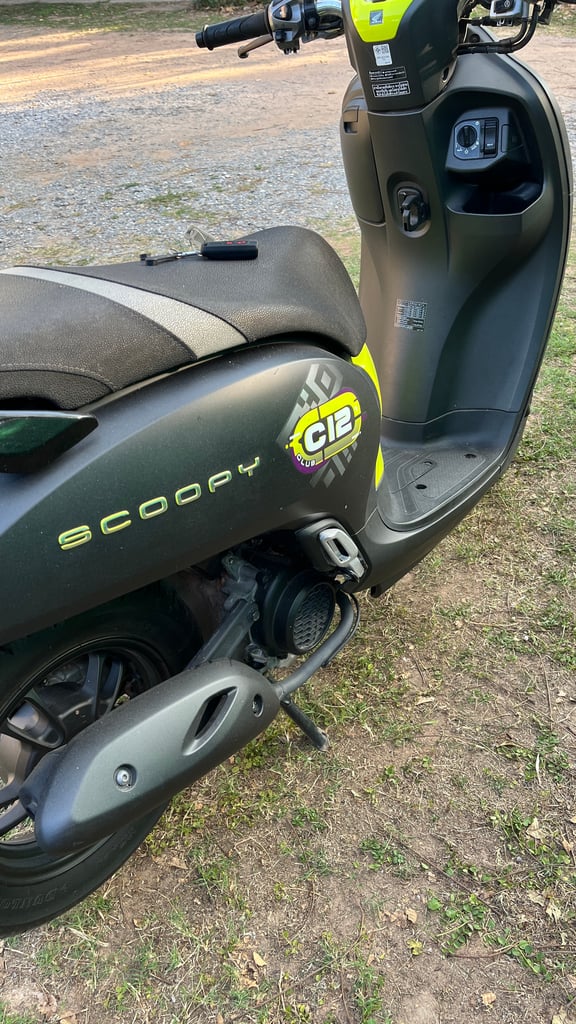 Scoopy i 2023 club 12 กุญแจไฟฟ้าตัวท็อป ปี 2023 เข้าจองขายเองรถมือเดียวออกศูนย์ไมล์โคตรน้อย