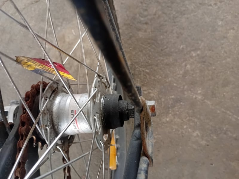 จักรยาน la ตัวถัง อลูมิเนียม ล้อ 20 นิ้ว