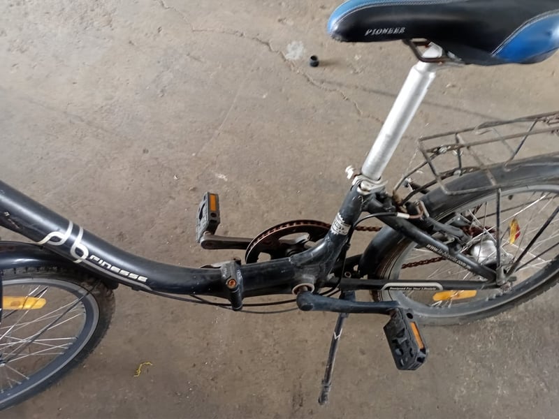 จักรยาน la ตัวถัง อลูมิเนียม ล้อ 20 นิ้ว