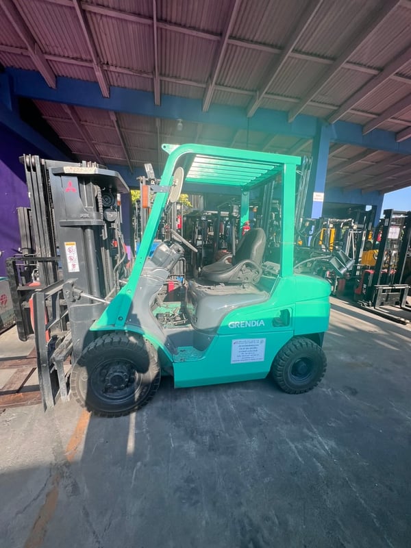 ขายรถแก๊สขนาด 2.5 ตันเสา 4.5 เมตรครับ ขายรถแก๊สขนาด 2.5 ตันเสา 4.5 เมตรครับ