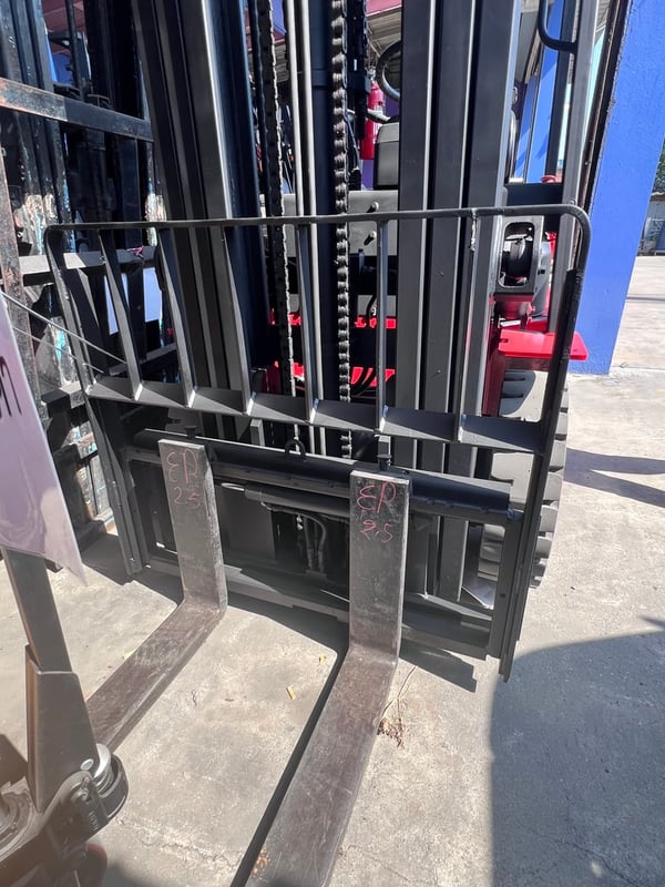 ต้องการขายรถไฟฟ้าเสา 6 เมตรเสา3ท่อนแบตเตอรี่ลิเที่ยม ต้องการขายรถไฟฟ้าเสา 6 เมตรเสา3ท่อนแบตเตอรี่ลิเที่ยม