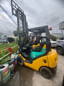 ต้องการขายรถkomatsuขนาด 1.5 ตัน สาว 3 เมตร