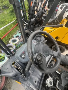 ต้องการขายรถkomatsuขนาด 1.5 ตัน สาว 3 เมตร