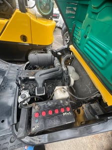 ต้องการขายรถkomatsuขนาด 1.5 ตัน สาว 3 เมตร