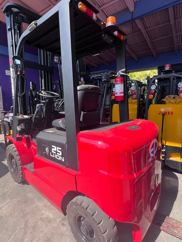 ต้องการขายรถไฟฟ้าเสา 6 เมตรเสา3ท่อนแบตเตอรี่ลิเที่ยม ต้องการขายรถไฟฟ้าเสา 6 เมตรเสา3ท่อนแบตเตอรี่ลิเที่ยม