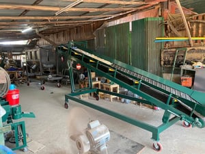 สายพานลำเลียง กว้าง 50 cm ยาว 5 เมตร  ใช้ขนถ่ายวัตถุดิบงานต่างๆ