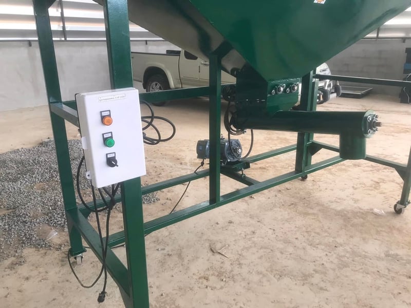 เครื่องกรอกบรรจุ 1 หัว ขนาด 2 คิว             