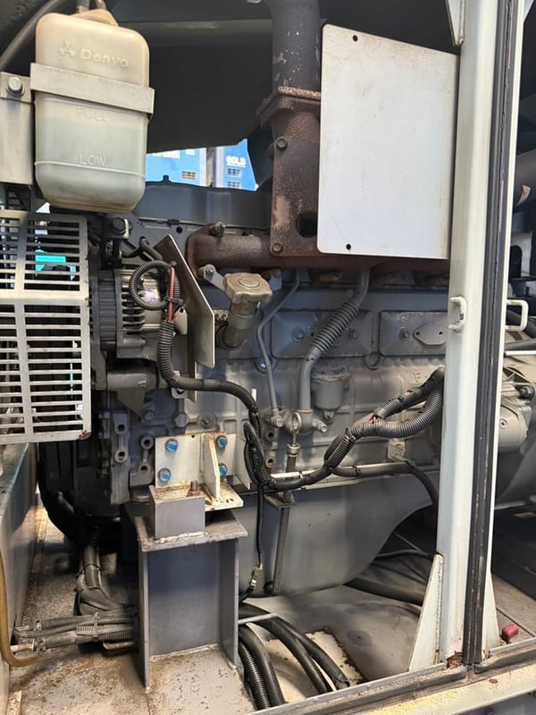 DCA100USI:: เครื่องปั่นไฟ Denyo genset ขนาด 80KVA 100KVA OEK 098-5625920