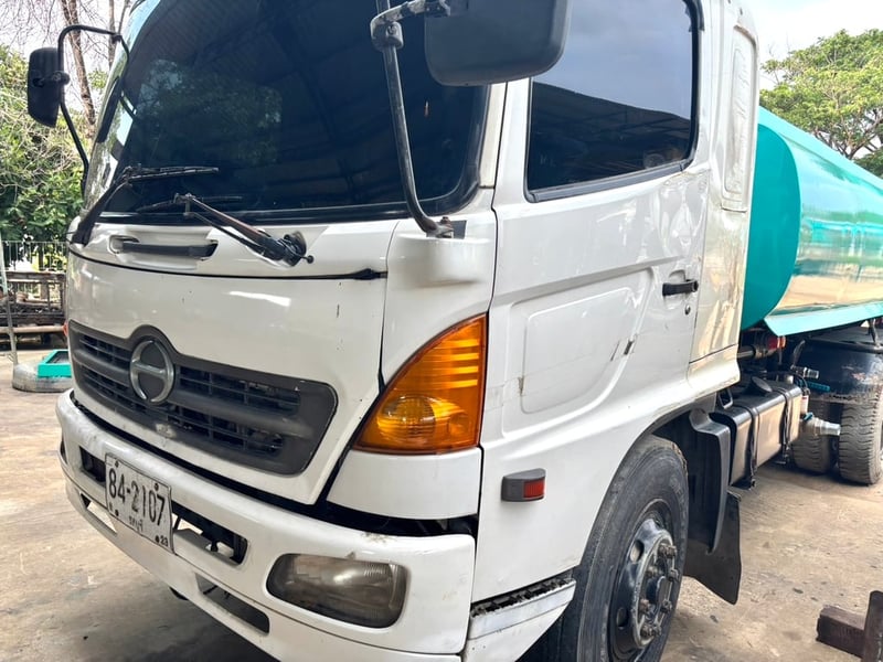 รถน้ำHino212ปี48 2เพลา ถัง15,000 ลิตร รถพร้อมใช้ 