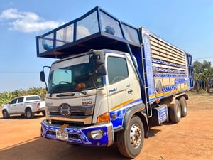 ฮีโน่ วิตเตอร FM8j 260 2เพลาปี60  ดั้มเกษตร เดิมวิ่งล่อง รถสวยเดิม สอบถามดัยคับ 