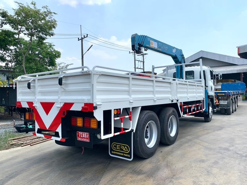 รถสิบล้อติดเครน อีซูซุ FVMปี53 เครน5ตัน ยาว7.5 รถพร้อมใช้ สอบถามดัยคับ Tel.0909758978ชายตู่