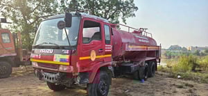 Isuzu Fvz 195แรงม้า รถบรรทุก 10ล้อ รถดับเพลิง ปี2002