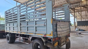 Hino เมกก้า 251ปี51 2เพลา แม่ลูกคอก พนัสไม่ดั้ม สอบถามดัยคับ