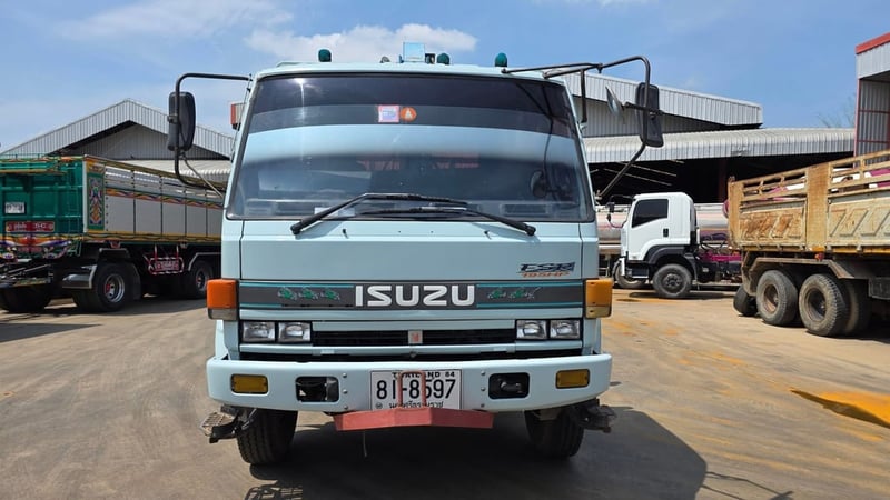 เดิมๆๆบางๆๆ อีซุRocky 195เเรงปี39 พื้นเรียบ ติดเครน 3ตัน 3ปอก 2ชัก รถสวยเดิม สอบถามดัยคับ เดิมๆๆบางๆๆ อีซุRocky 195เเรงปี39 พื้นเรียบ ติดเครน 3ตัน 3ปอก 2ชัก รถสวยเดิม สอบถามดัยคับ