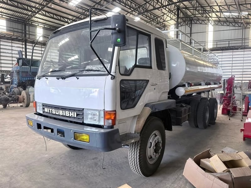 รถน้ำฟูโซ่ มิตรซู FN527TD 190แรง2เพลา ถังน้ำ15,000ลิตร รถสภาพ พร้อมใช้ 