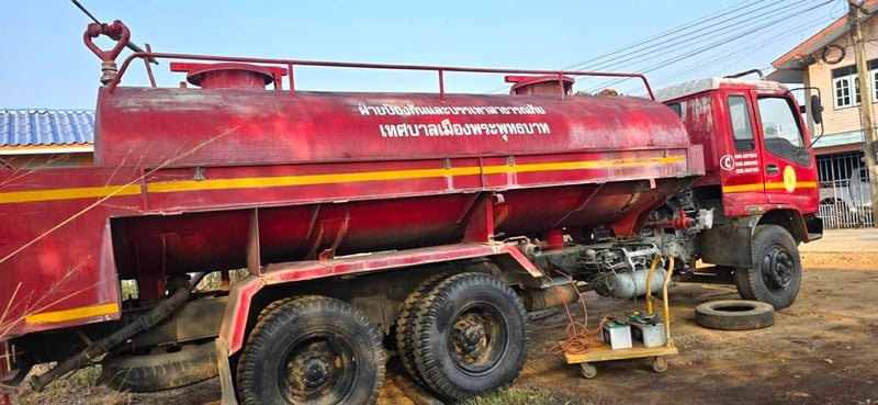 Isuzu Fvz 195แรงม้า รถบรรทุก 10ล้อ รถดับเพลิง ปี2002