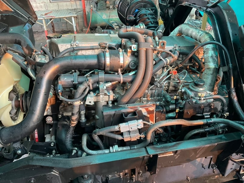 รถแท็งค์น้ำอีซูซุ FVZ 240 ปี 55  2เพลา ถัง 15,000ลิตร สอบถามรายระเอียดดัยคับ พร้อมทำสีใหม่ 