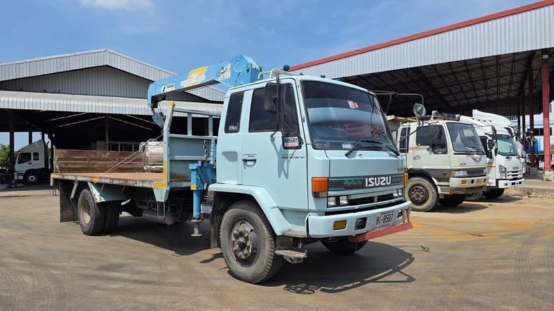 เดิมๆๆบางๆๆ อีซุRocky 195เเรงปี39 พื้นเรียบ ติดเครน 3ตัน 3ปอก 2ชัก รถสวยเดิม สอบถามดัยคับ เดิมๆๆบางๆๆ อีซุRocky 195เเรงปี39 พื้นเรียบ ติดเครน 3ตัน 3ปอก 2ชัก รถสวยเดิม สอบถามดัยคับ