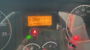 อีซูซุ FvZ 300 2 เพลาปี 60 เบ้า4 ช่อง เก็บสีให้ใหม่ทั้งคันคับ อีซูซุ FvZ 300 2 เพลาปี 60 เบ้า4 ช่อง เก็บสีให้ใหม่ทั้งคันคับ