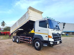 HINO VICTOR 380ปี59 วิ่งน้อย ดั้มพ์สามมิตร มีระบบดึงลูก 