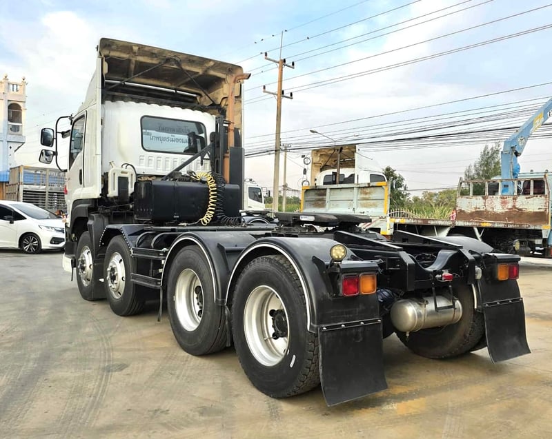 อีซูซุ GXZ 360ปี56  12ล้อ รถสวยเดิม สอบถามรายระเอียด