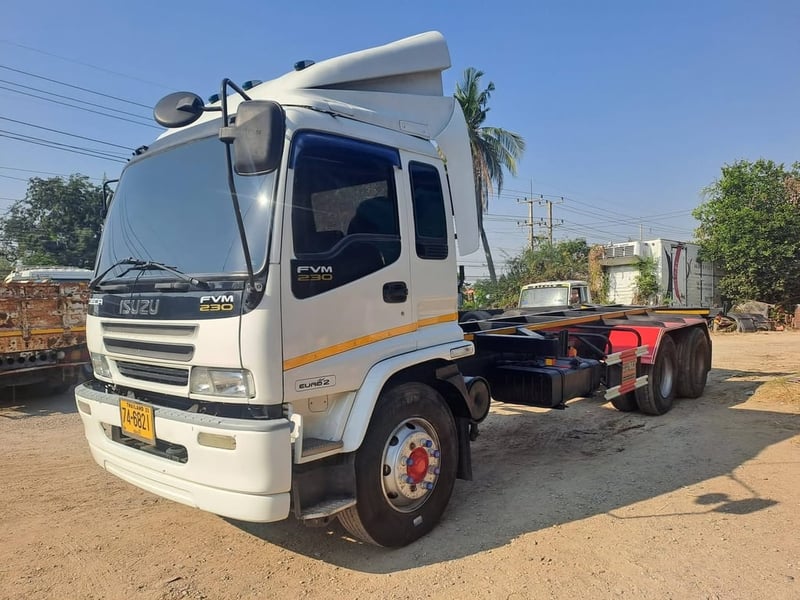  สิบล้อเพลาเดียว FVM230แรง ปี50 ยาว 7.50 เมตร รถ วิ่งตู้คอนเทนเนอร์ เครื่องดีคัสซีสวย หัวเดิมบาง สภาพสวยพร้อมใช้งาน ราคาเบาๆ