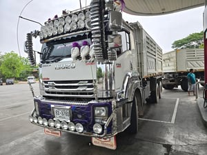 อีซูซุFXZ 360ปี65 ดั้มสามมิตร รถสวยเดิม Tel.0909758978 ชายตู่