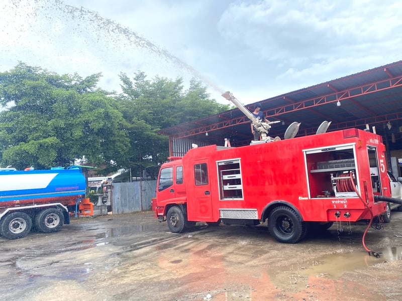 รถดับเพลิงอีสุ FTR 200 แรงปี49 รถพร้อมใช้ เอกสารเล่มพร้อม 