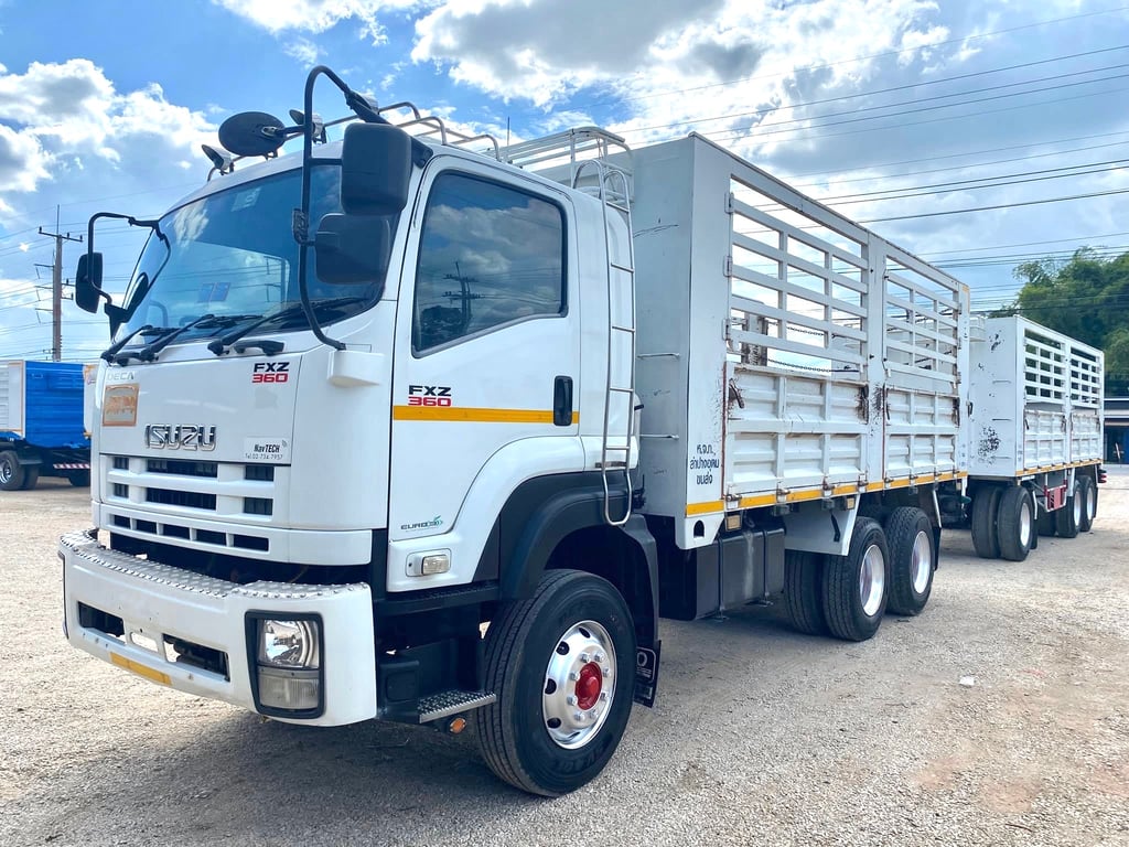 อีซูซุ FXZ 360 ปี54 กะบะไม่ดั้ม แม่ยาว6.20 ตัวลูกยาว7.00 สภาพสวยพร้อมใช้งาน อีซูซุ FXZ 360 ปี54 กะบะไม่ดั้ม แม่ยาว6.20 ตัวลูกยาว7.00 สภาพสวยพร้อมใช้งาน