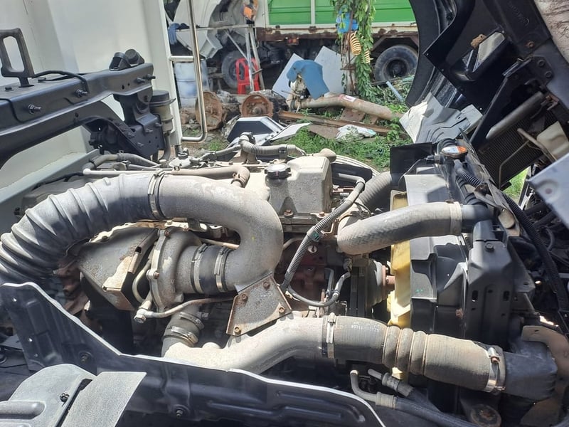 หกล้อ Hino วิคเตอร์ 240 แรงปี 62 กระบะสแตนเลส ยาว 5.60 เมตร หัวเดิมบาง เครื่องดีคัสซีสวย ยางเต็ม สภาพสวยพร้อมใช้งานราคาเบาๆ สนใจติดต่อโทร 0909758978ชายตู่